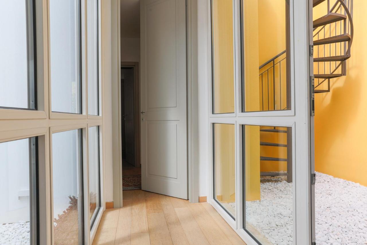 Lakefront Contemporary - By My Home In Como Cadenabbia Εξωτερικό φωτογραφία